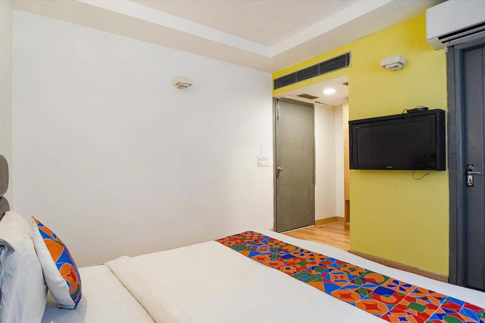 גאזיאבאד Fabhotel D75 At Residency מראה חיצוני תמונה